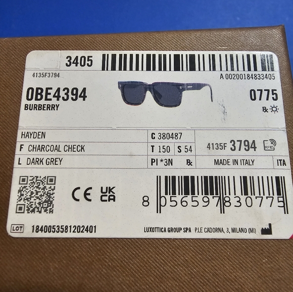 New Burberry Sunglasses - Picture 5 of 5